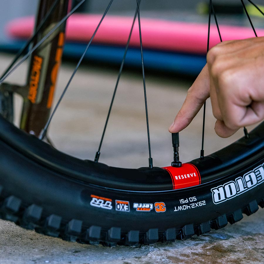 Reserve Fillmore Tubeless Valves Black